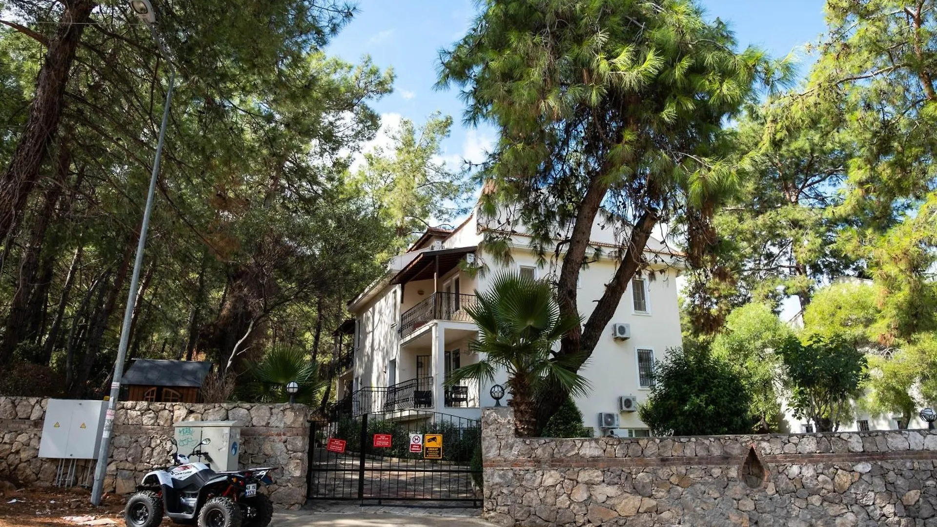 2 Bedroom Modern Apartment By The Forest With Pool Fethiye Turkey
