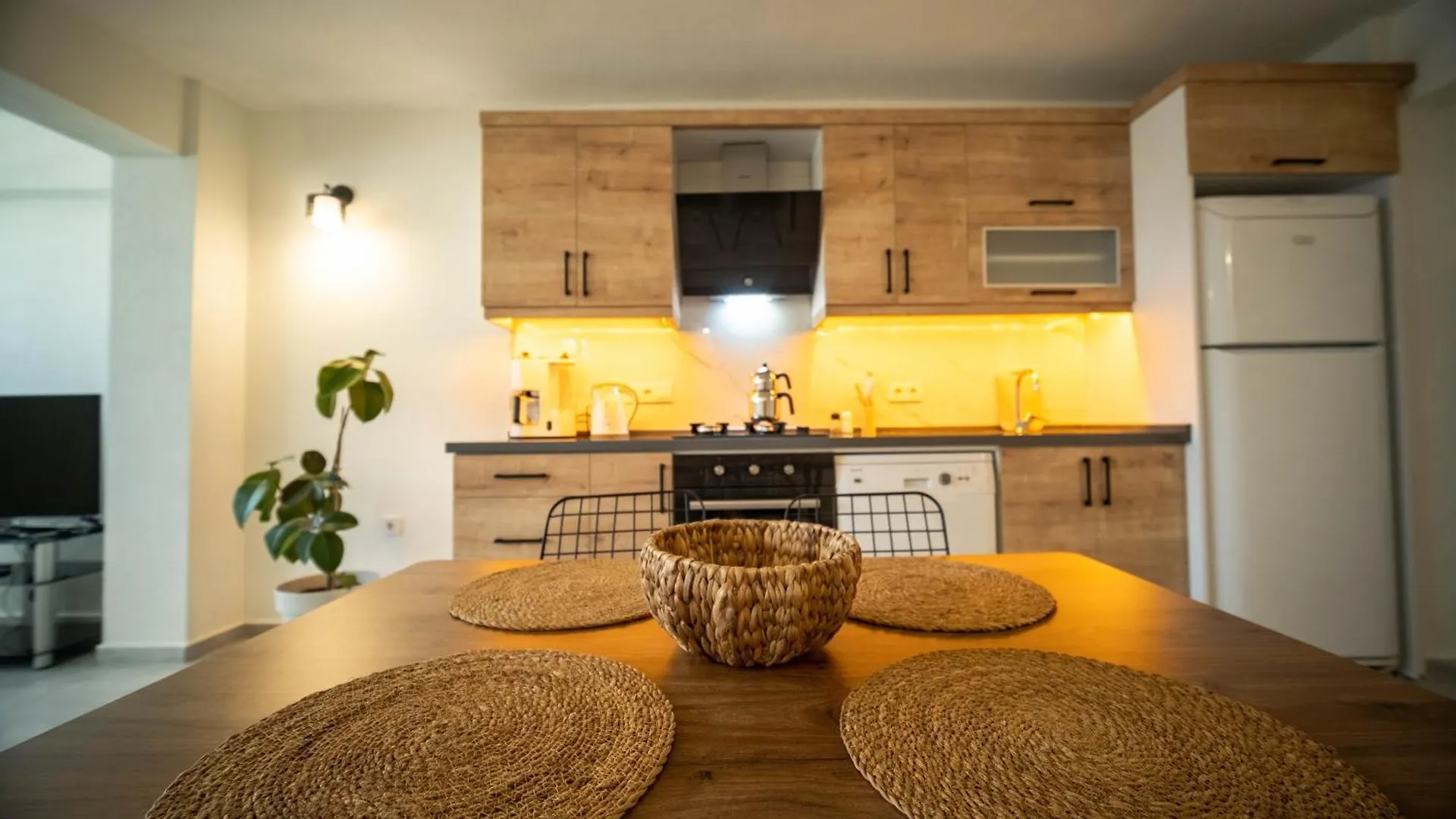 2 Bedroom Modern Apartment By The Forest With Pool Fethiye Törökország